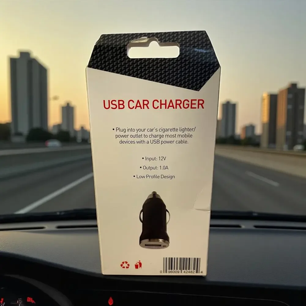 USB Car Charger for Smart Phones & Other USB Devises New 12V